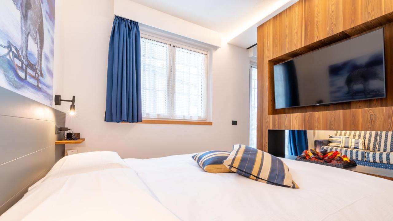 Sport Hotel Alpina Мадезимо Екстериор снимка